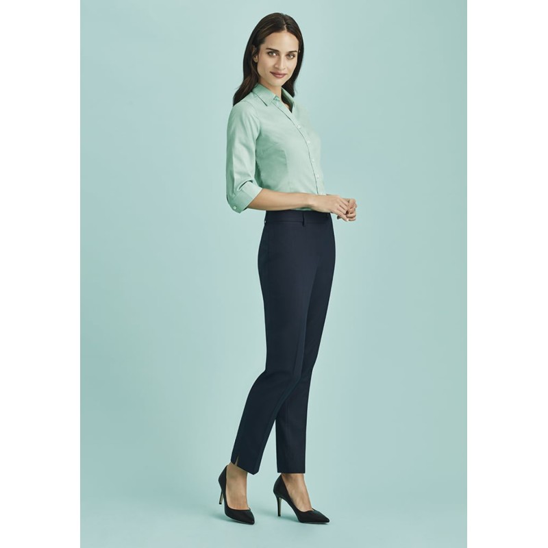 Womens Cool Stretch Slim Leg Pant